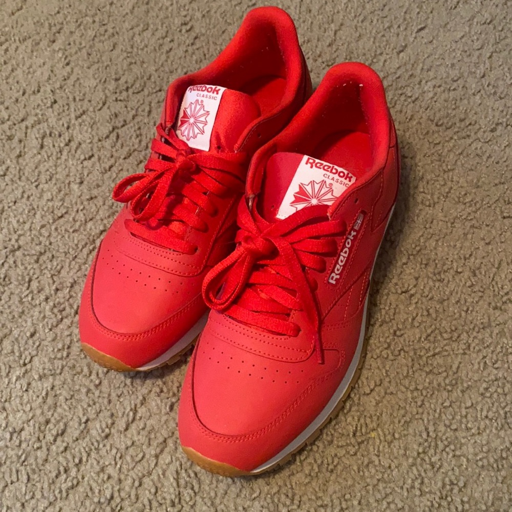 Reebok classic red men’s shoe